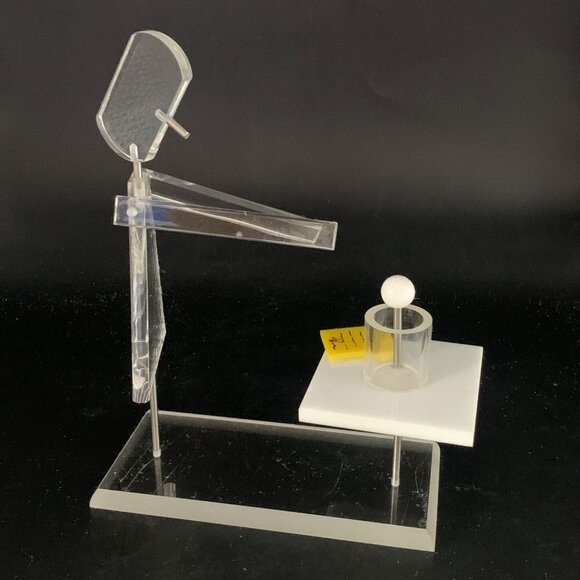 Rare Vintage Acrylic Pharmacist Articulating Figurine - Picture 4 of 7